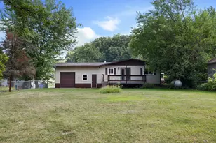 460 Center St, Dakota, MN 55925 - Photo 20