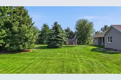 545 Kreuziger Road, Kinnickinnic Township, WI 54023 - Photo 38