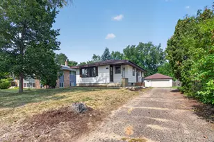 221 79th Way NE, Fridley, MN 55432 - Photo 28