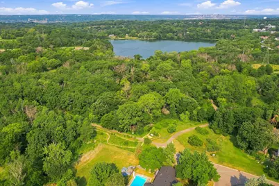 6649 Buckingham Road, Woodbury, MN 55125 - Photo 2