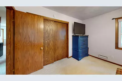 2420 Kenyon Road, Owatonna, MN 55060 - Photo 8
