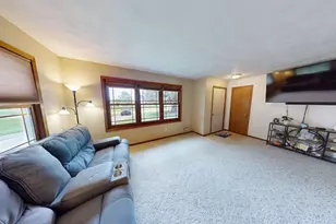 2420 Kenyon Rd, Owatonna, MN 55060 - Photo 2