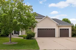 2748 105th Ave NE, Blaine, MN 55449 - Photo 6