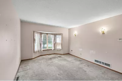 8370 59th Street N, Lake Elmo, MN 55042 - Photo 4