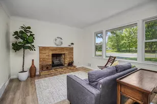 6230 Cahill Ave, Inver Grove Heights, MN 55076 - Photo 4