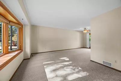 26120 Galen Drive, Wyoming, MN 55092 - Photo 6