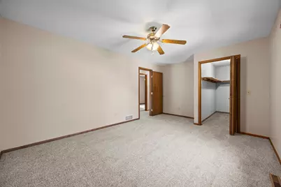 26120 Galen Drive, Wyoming, MN 55092 - Photo 18
