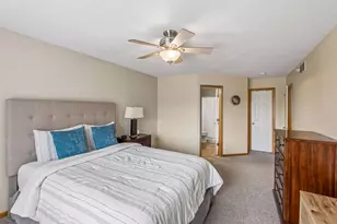 17679 Hackberry Ct, Eden Prairie, MN 55347 - Photo 12