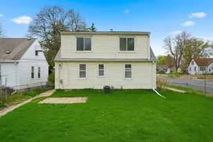 5701 38th Ave S, Minneapolis, MN 55417 - Photo 8