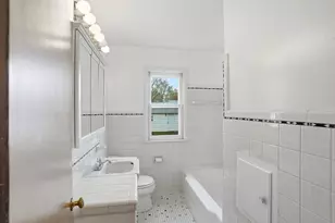 5701 38th Ave S, Minneapolis, MN 55417 - Photo 14