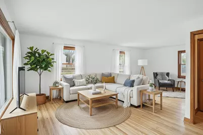 5701 38th Avenue S, Minneapolis, MN 55417 - Photo 2