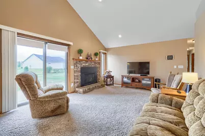 1411 Ridgewood Court, Hastings, MN 55033 - Photo 4