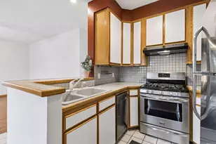 2733 Girard Ave S, Minneapolis, MN 55408 - Photo 6