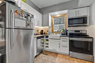 2515 Fillmore St NE, Minneapolis, MN 55418 - Photo 10