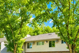 812 Hills Ave, Jackson, MN 56143 - Photo 8