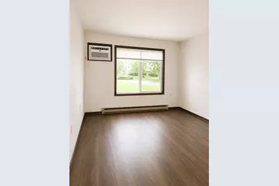 812 Hills Avenue #N110, Jackson, MN 56143 - Photo 2