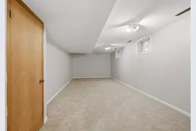 2810 26th Street NW, Rochester, MN 55901 - Photo 46