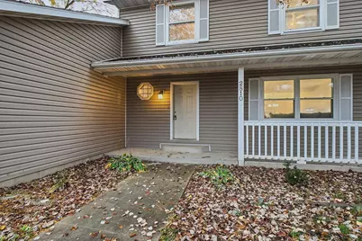 2810 26th Street NW, Rochester, MN 55901 - Photo 2