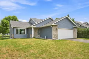 1348 Mallard Ln, New Richmond, WI 54017 - Photo 2