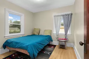 678 Hazel St N, Saint Paul, MN 55119 - Photo 16
