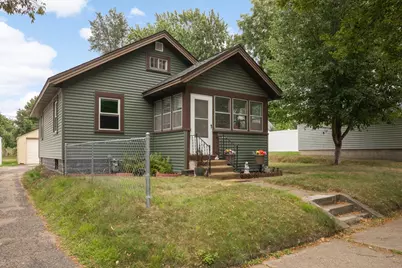 678 Hazel Street N, Saint Paul, MN 55119 - Photo 2