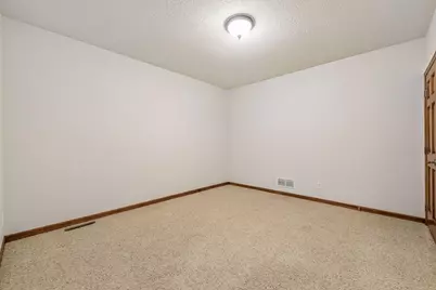 635 Waycliffe Drive N, Wayzata, MN 55391 - Photo 20