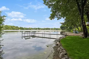 635 Waycliffe Dr N, Wayzata, MN 55391 - Photo 24
