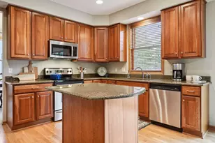 7645 Ridgeview Way, Chanhassen, MN 55317 - Photo 14