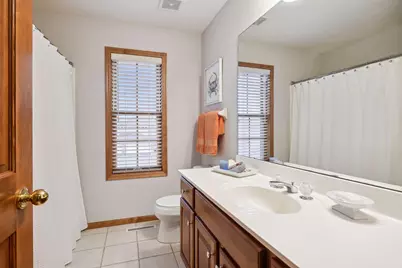 7645 Ridgeview Way, Chanhassen, MN 55317 - Photo 36