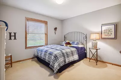7645 Ridgeview Way, Chanhassen, MN 55317 - Photo 34