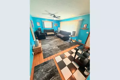 2055 English Street, Maplewood, MN 55109 - Photo 2