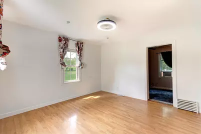 220 Green Street W, Waterville, MN 56096 - Photo 16
