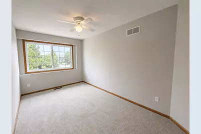 6452 158th Street W, Apple Valley, MN 55124 - Photo 10