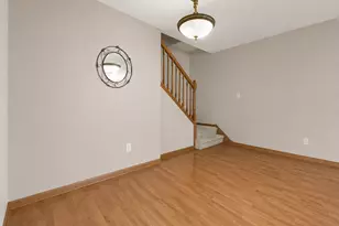 6452 158th St W, Apple Valley, MN 55124 - Photo 8