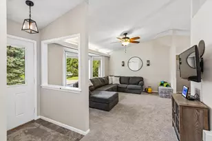 12313 Europa Ave N, White Bear Lake, MN 55110 - Photo 2