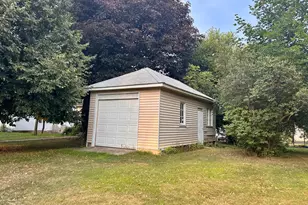 221 W Saxon St, Ivanhoe, MN 56142 - Photo 36