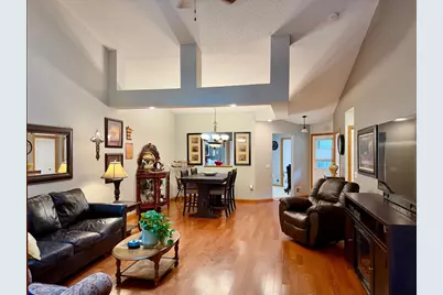 18699 Kalmar Court, Lakeville, MN 55044 - Photo 8