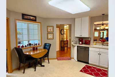 18699 Kalmar Court, Lakeville, MN 55044 - Photo 4