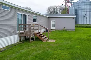 21509 700th Ave, Alden, MN 56009 - Photo 44