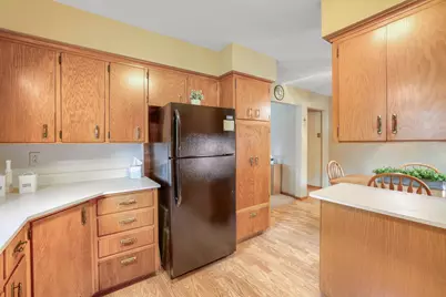 421 13th Street W, Hastings, MN 55033 - Photo 2