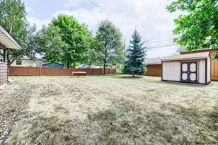 421 13th St W, Hastings, MN 55033 - Photo 16