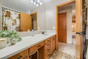 421 13th St W, Hastings, MN 55033 - Photo 12