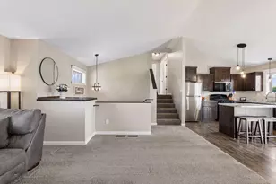 17575 311th St, Shafer, MN 55074 - Photo 6