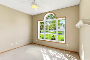 7174 Newbury Pl, Woodbury, MN 55125 - Photo 12