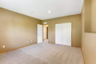 7174 Newbury Pl, Woodbury, MN 55125 - Photo 56