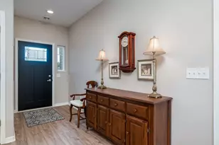 3118 Prairie Rose Dr, Mankato, MN 56001 - Photo 2