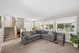 7460 Berkshire Way, Maple Grove, MN 55311 - Photo 8