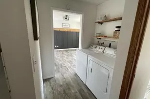417 Erie Ave, Crosby, MN 56441 - Photo 8