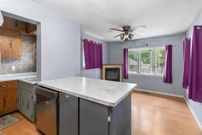 1050 Matilda Street, Saint Paul, MN 55117 - Photo 14