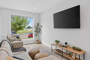 2421 2nd Street NE, Minneapolis, MN 55418 - Photo 8